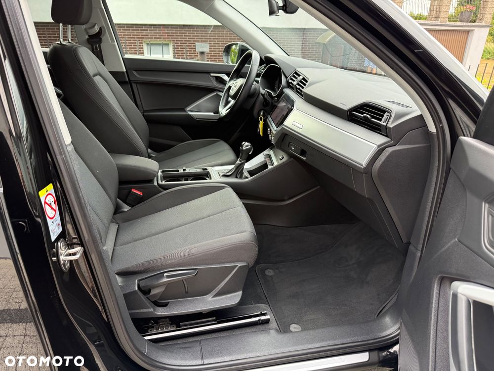 Audi Q3 2.0 TDI S tronic - 24