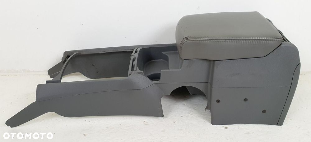 TUNEL ŚRODKOWY PODŁOKIETNIK JEEP CHEROKEE III WH - 1