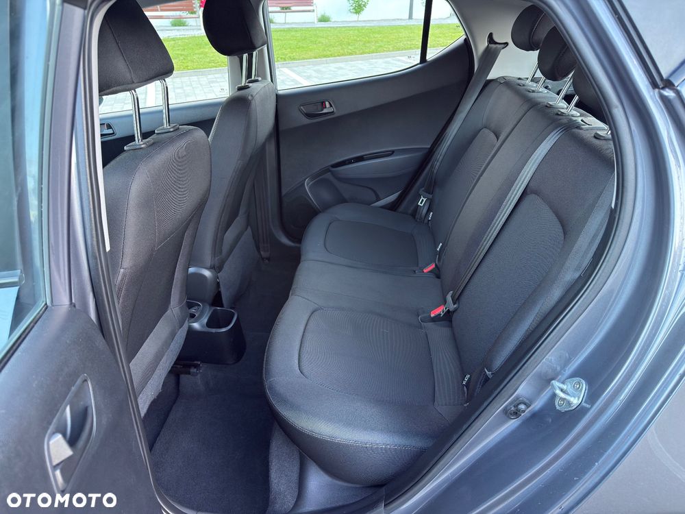 Hyundai i10 - 19