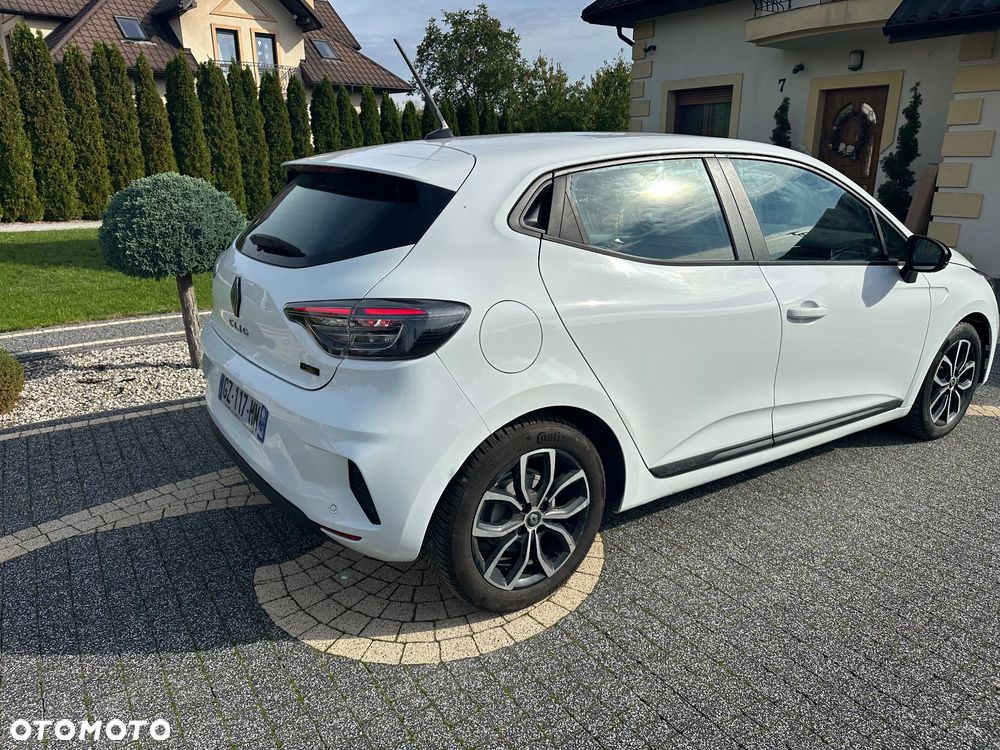 Renault Clio 1.6 E-TECH Full Hybrid 145 Techno - 6