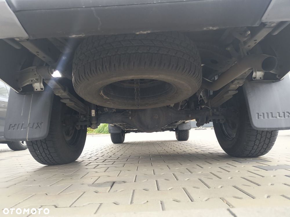 Toyota Hilux 2.4 D-4D Double Cab DL 4x4 - 31