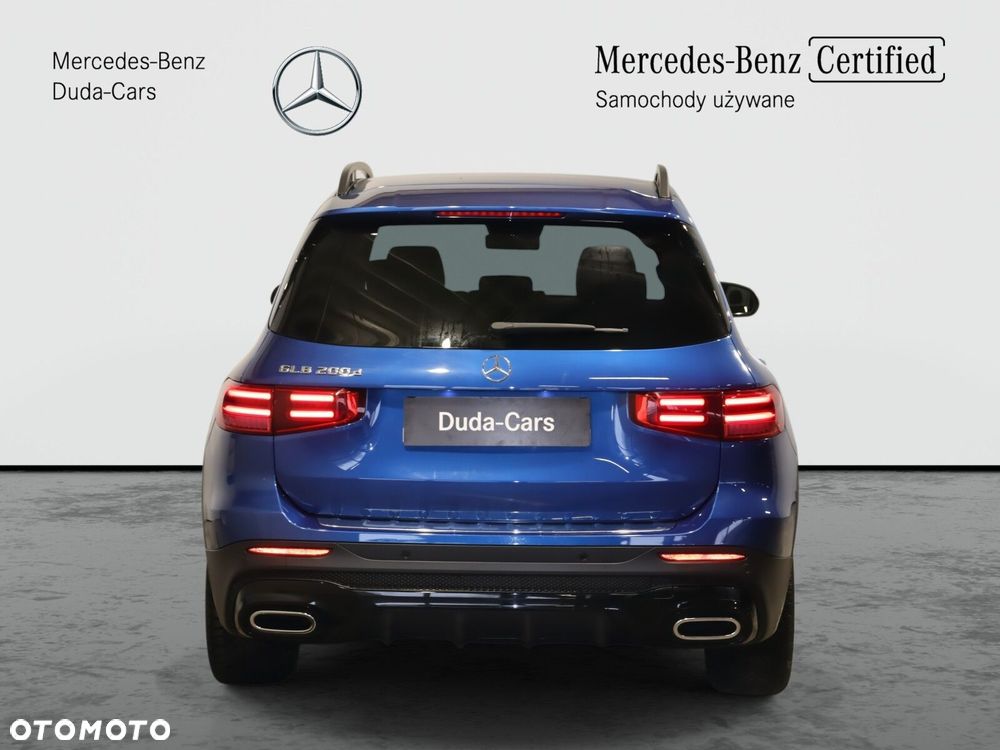 Mercedes-Benz GLB - 4