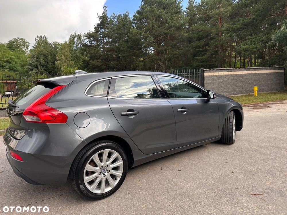 Volvo V40 D2 Summum - 7