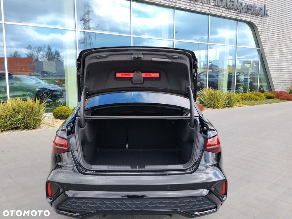 Audi A3 Limousine - 11