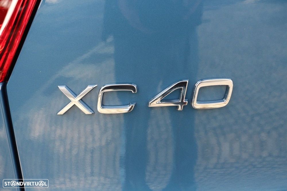 Volvo XC 40 Recharge Plus - 9