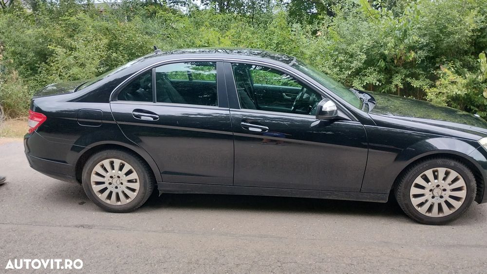 Mercedes-Benz C 200 Avantgarde Edition - 4