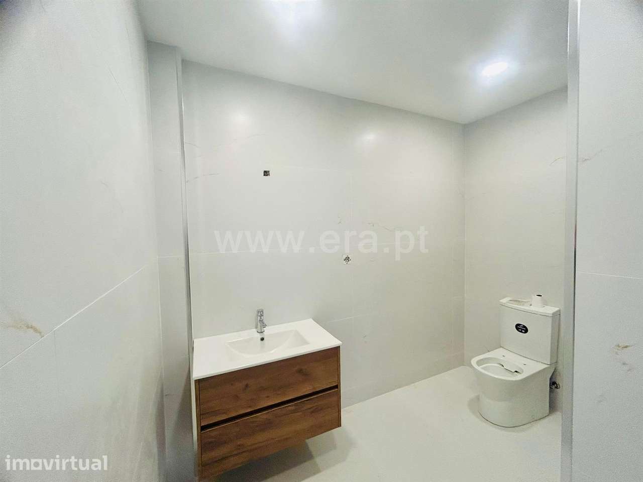 Apartamento T1 no centro da cidade de Paredes - Grande imagem: 5/6