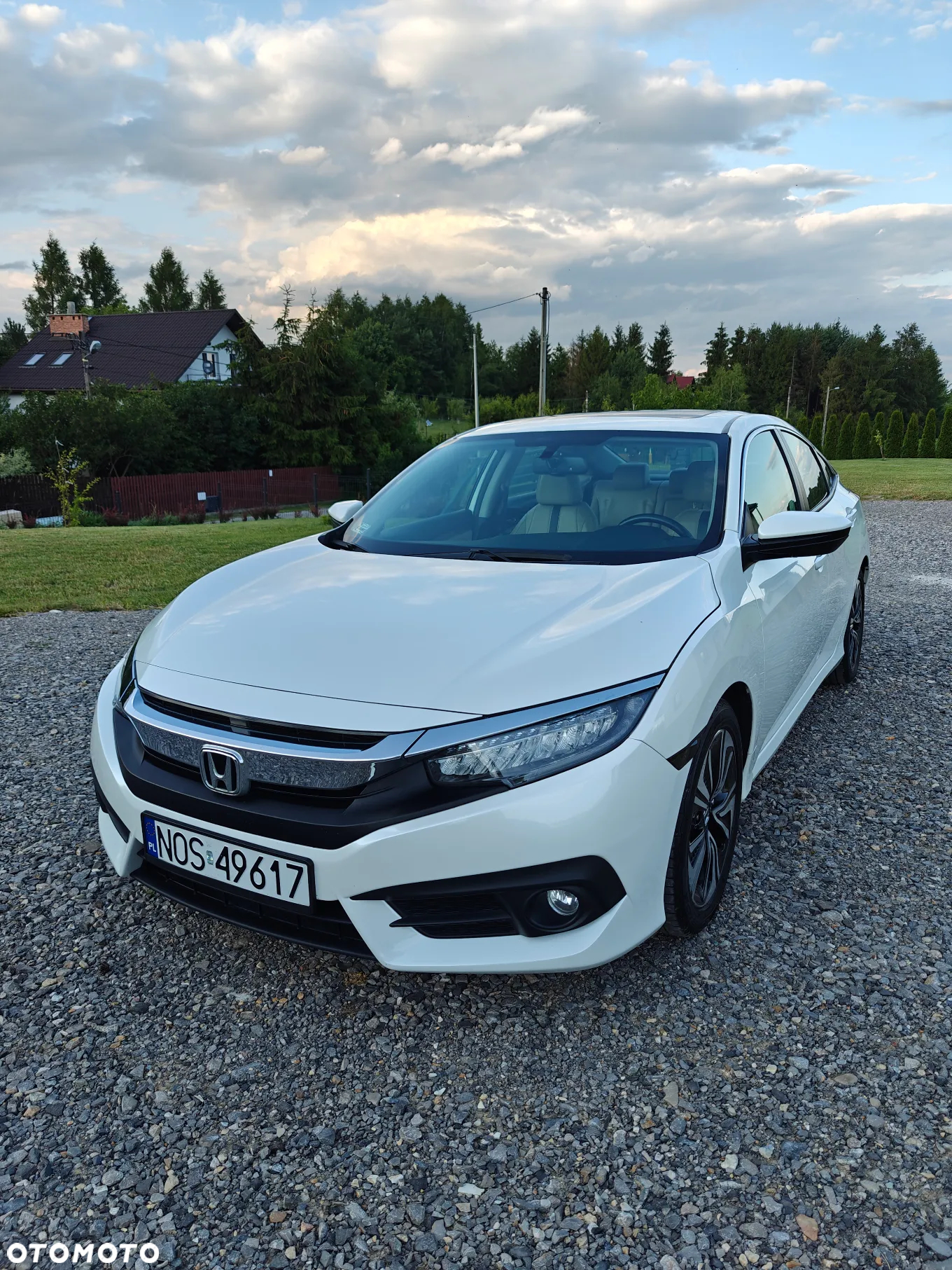 Honda Civic 1.5 i-VTEC Turbo CVT Elegance - 2