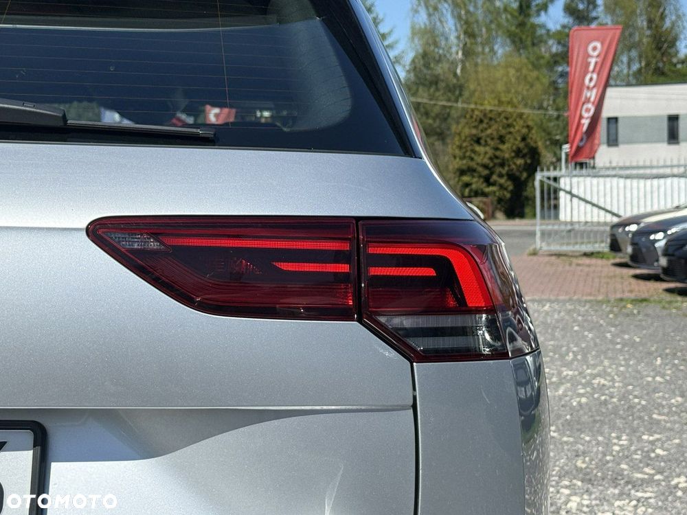 Volkswagen Golf 1.5 TSI EVO Life - 9