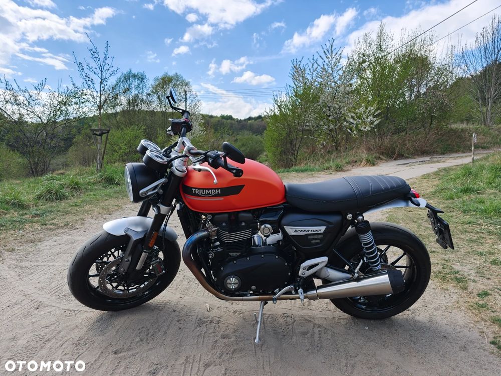 Triumph Speed Twin - 3