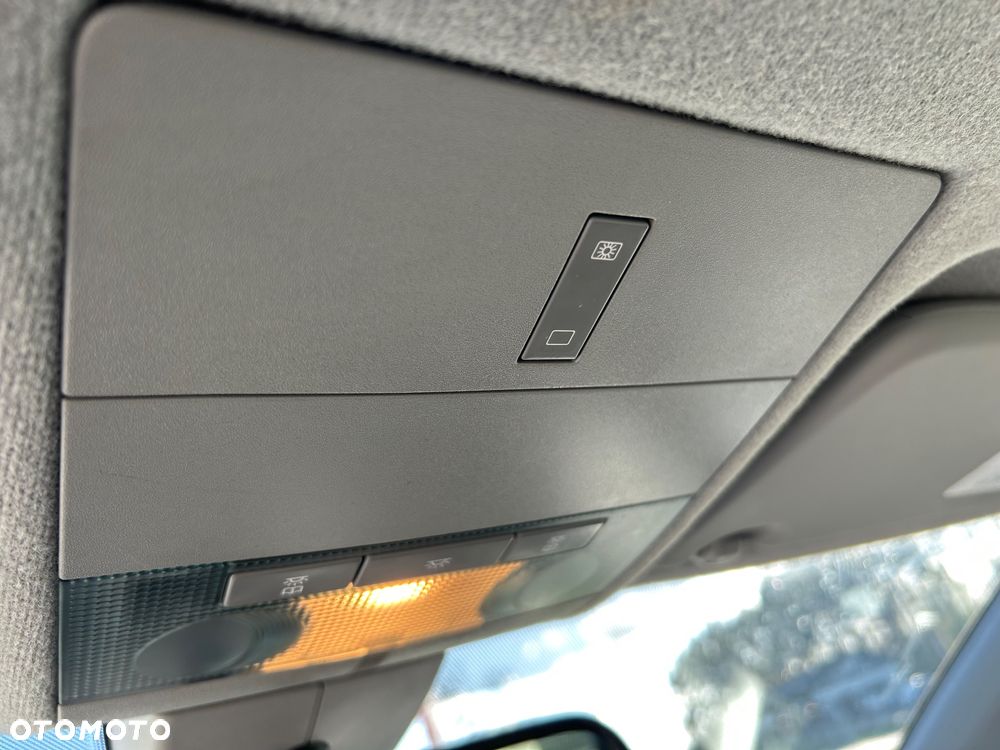 Opel Corsa 1.4 16V Energy - 23