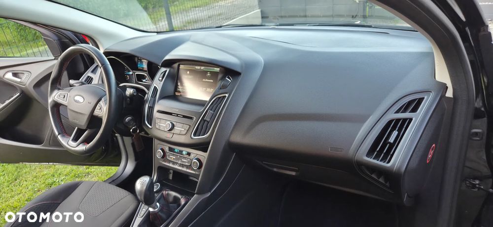 Ford Focus 2.0 TDCi ST-Line ASS - 21