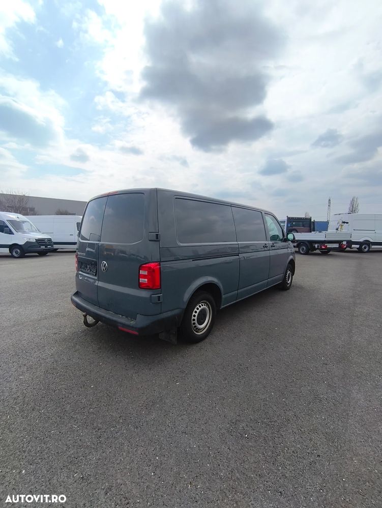 Volkswagen Transporter - 8