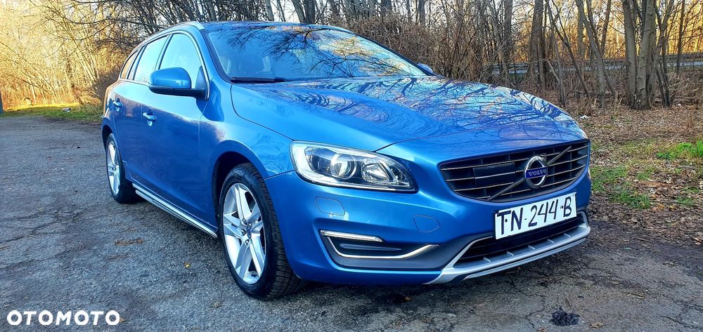 Volvo V60 D4 Geartronic Summum - 10