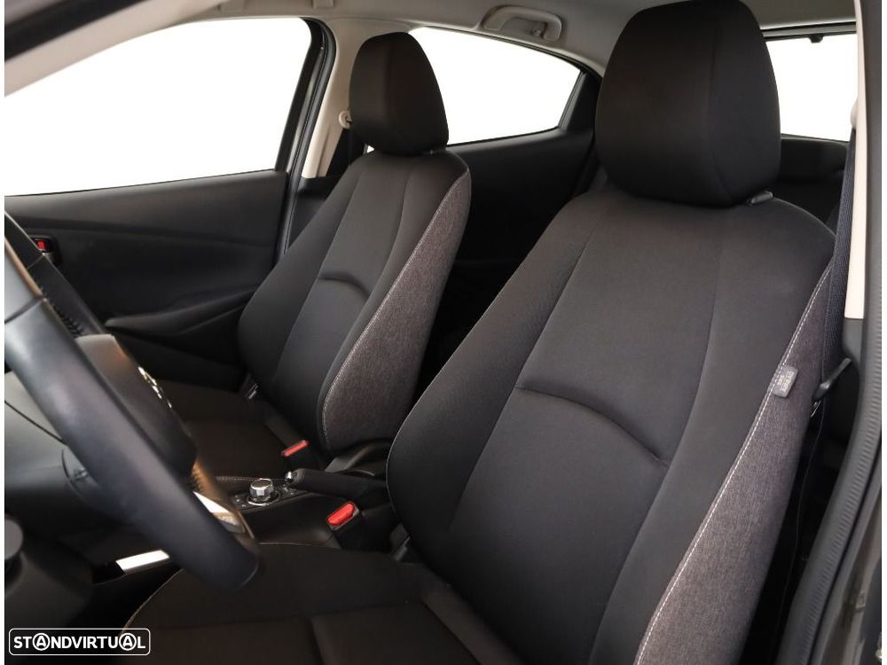 Mazda 2 1.5 e-Skyactiv-G Centre-line - 23