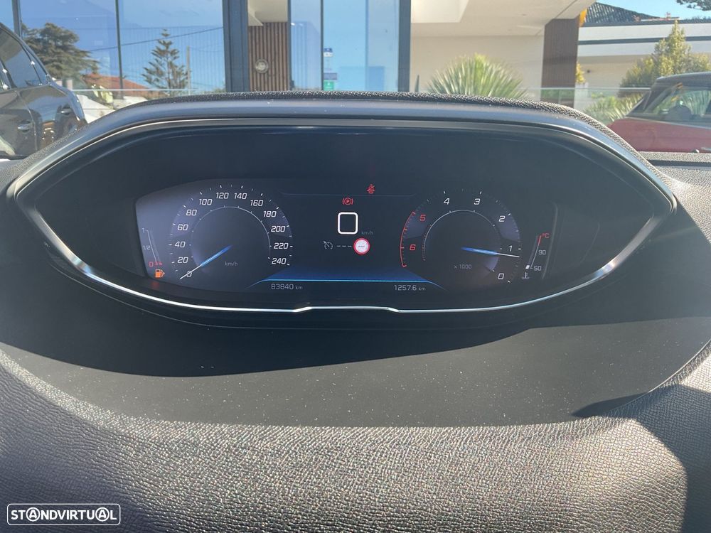 Peugeot 3008 1.5 BlueHDi Active - 25