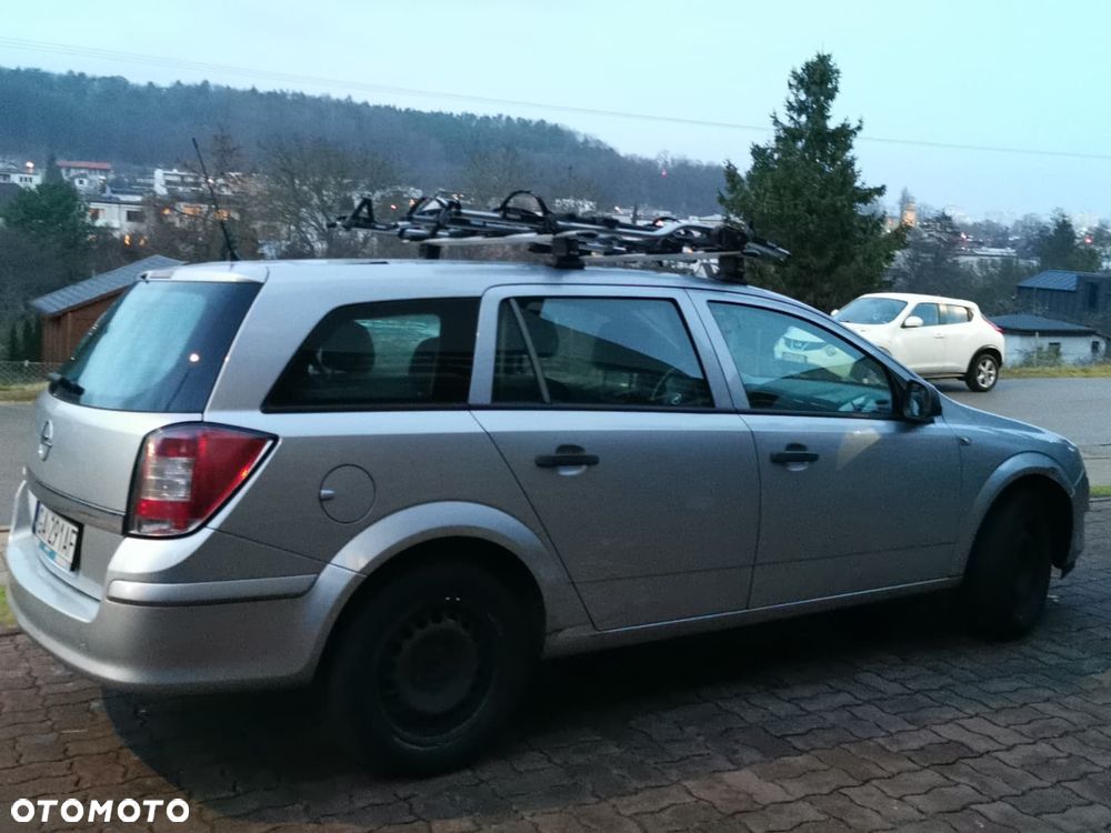 Opel Astra 1.6 - 17