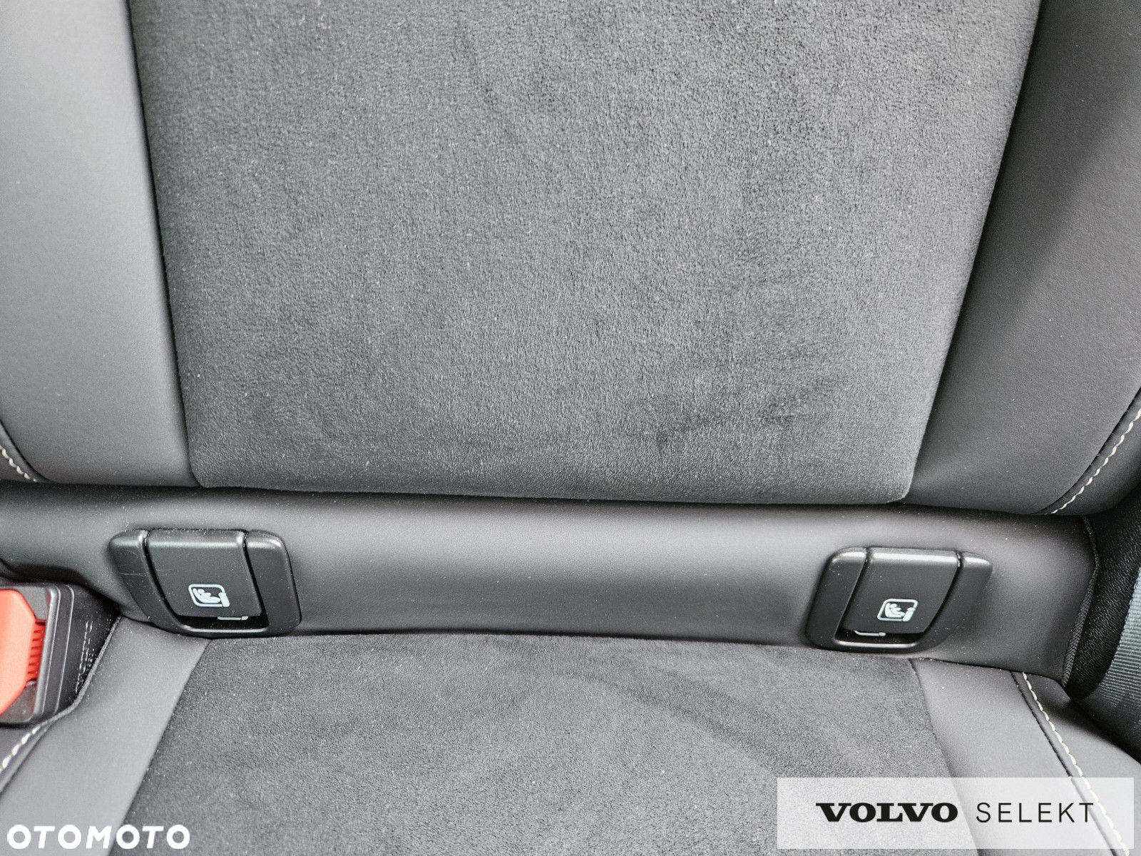 Volvo XC 40 - 30