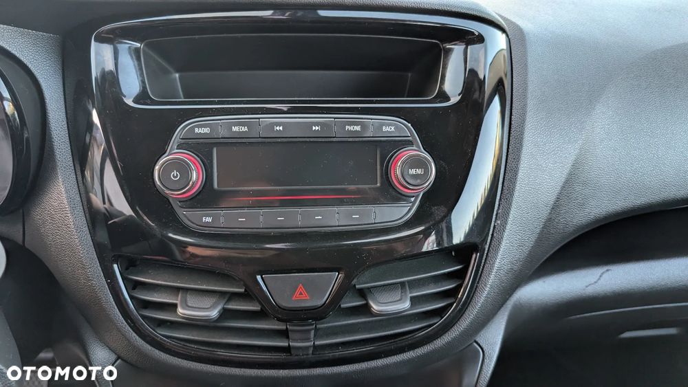 Opel Karl 1.0 Rocks - 17