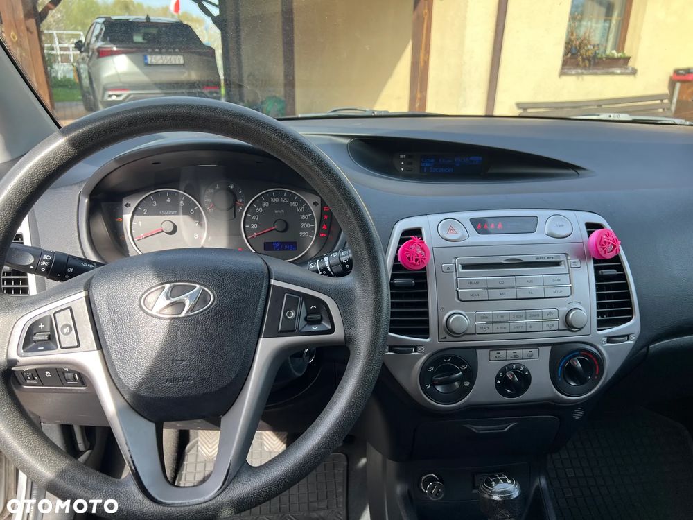 Hyundai i20 1.2 Comfort - 11