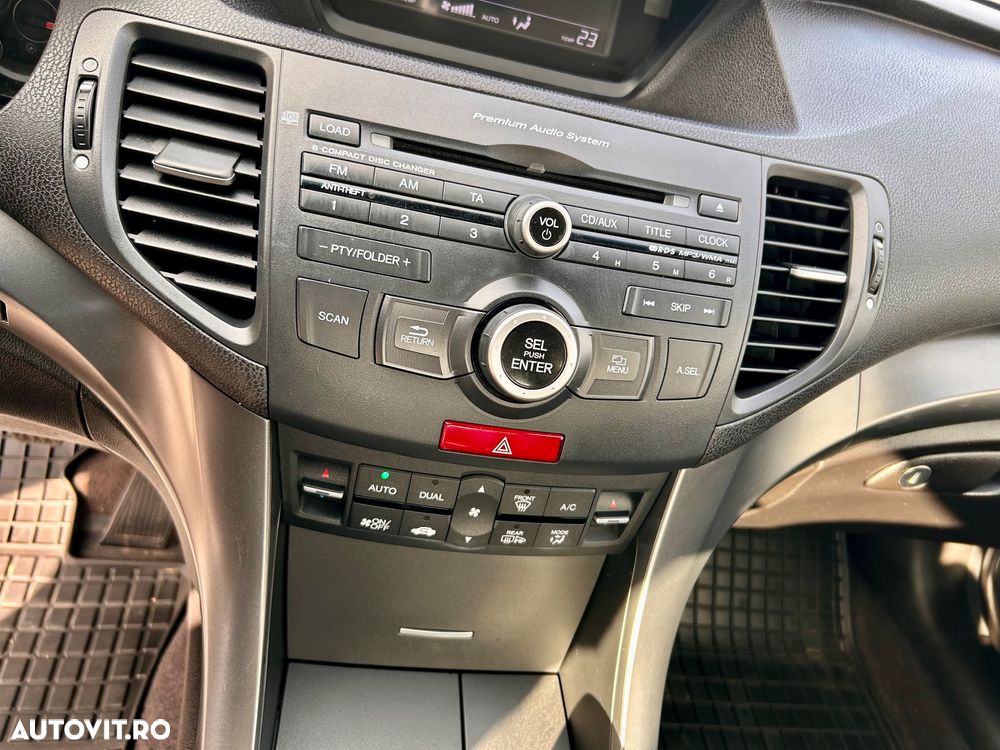 Honda Accord 2.0i MT Lifestile - 21