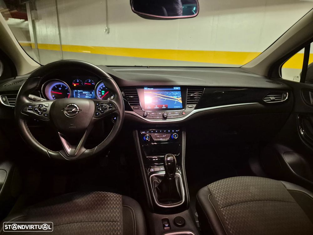 Opel Astra 1.6 CDTI Innovation S/S - 32