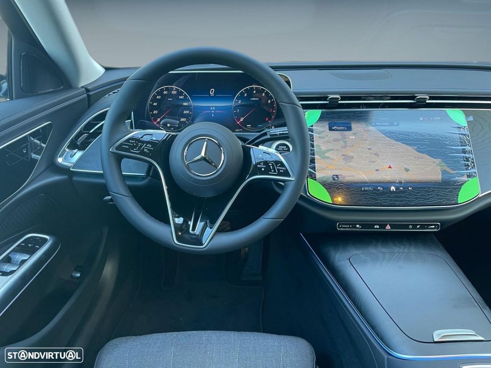 Mercedes-Benz E 200 - 10