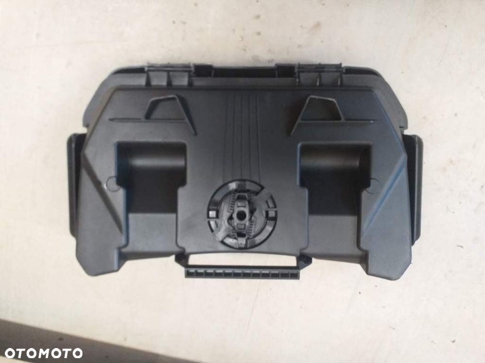 Kufer Schowek BRP Can Am Outlander - 3