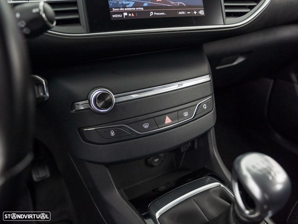 Peugeot 308 SW 1.2 PureTech Style - 22