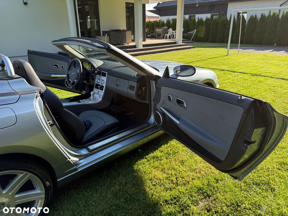 Chrysler Crossfire Standard - 25