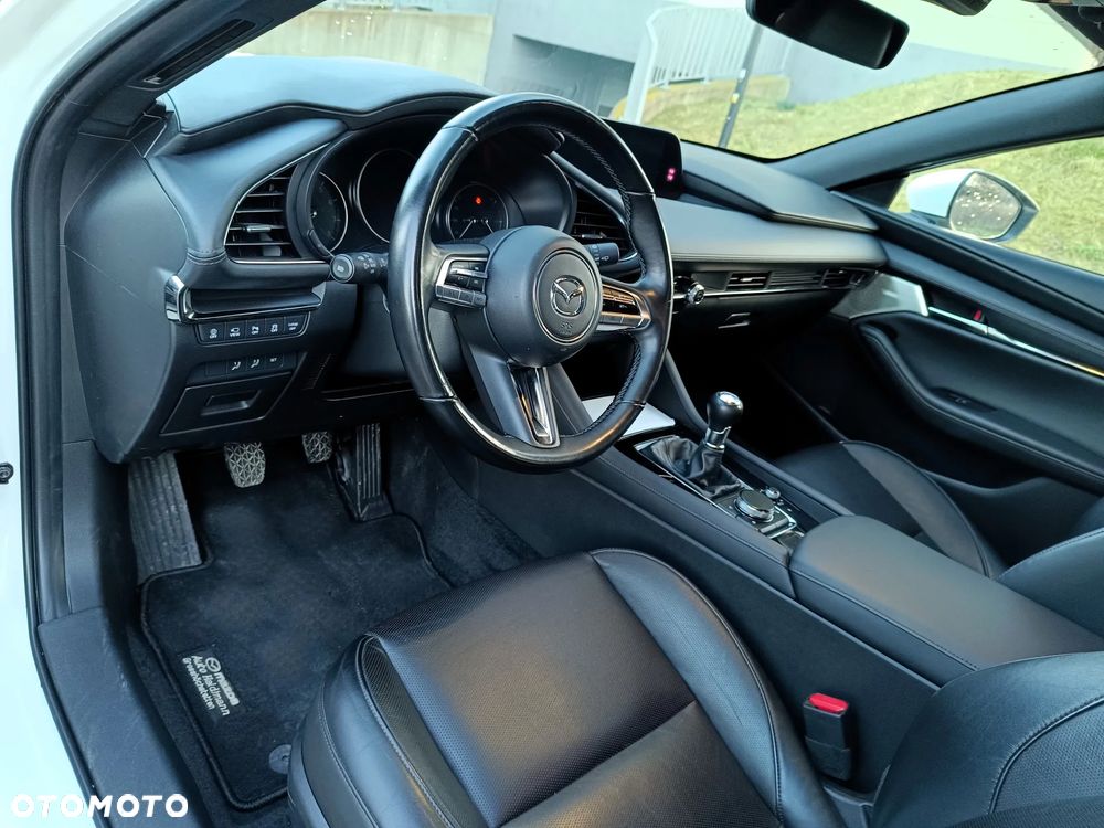 Mazda 3 e-SKYACTIV-X AWD 186 M HYBRID EXCLUSIVE-LINE - 12