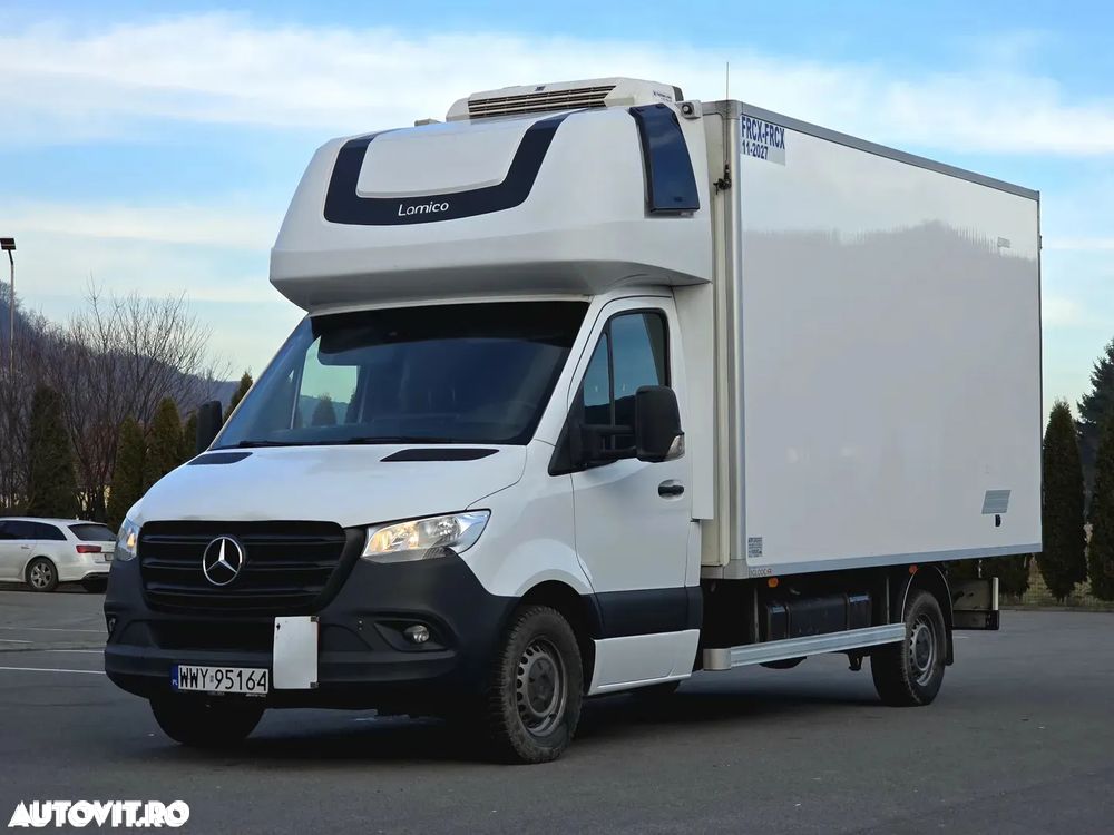 Mercedes-Benz Sprinter - 1