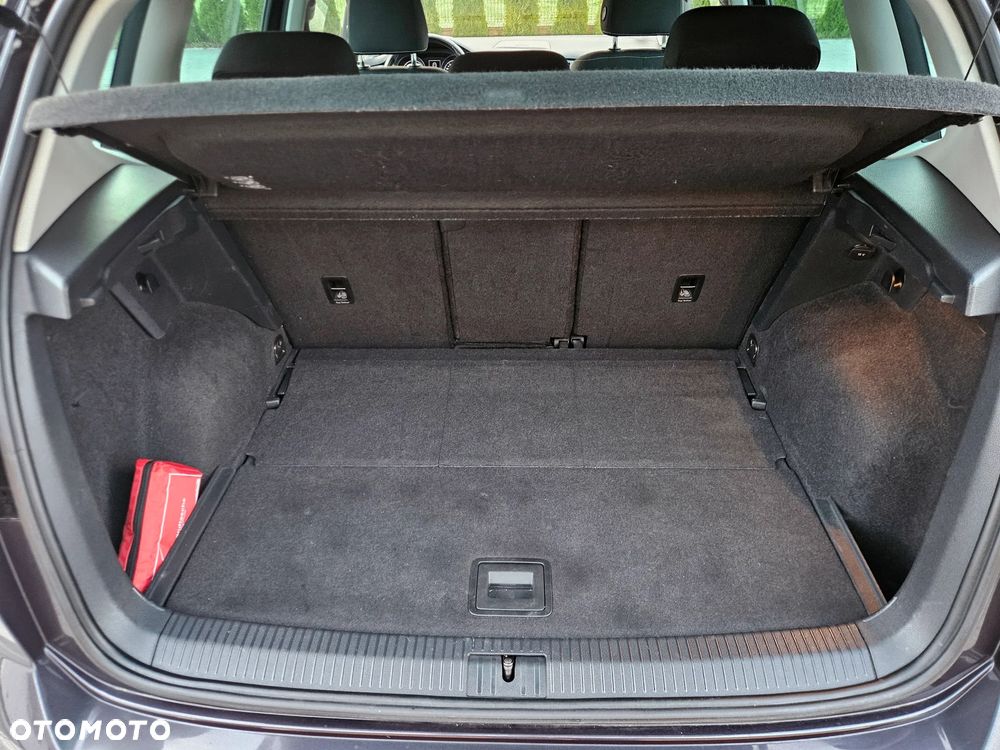 Volkswagen Golf Sportsvan 2.0 TDI BlueMotion Technology Lounge - 24