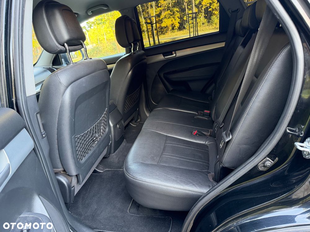 Kia Sorento - 11