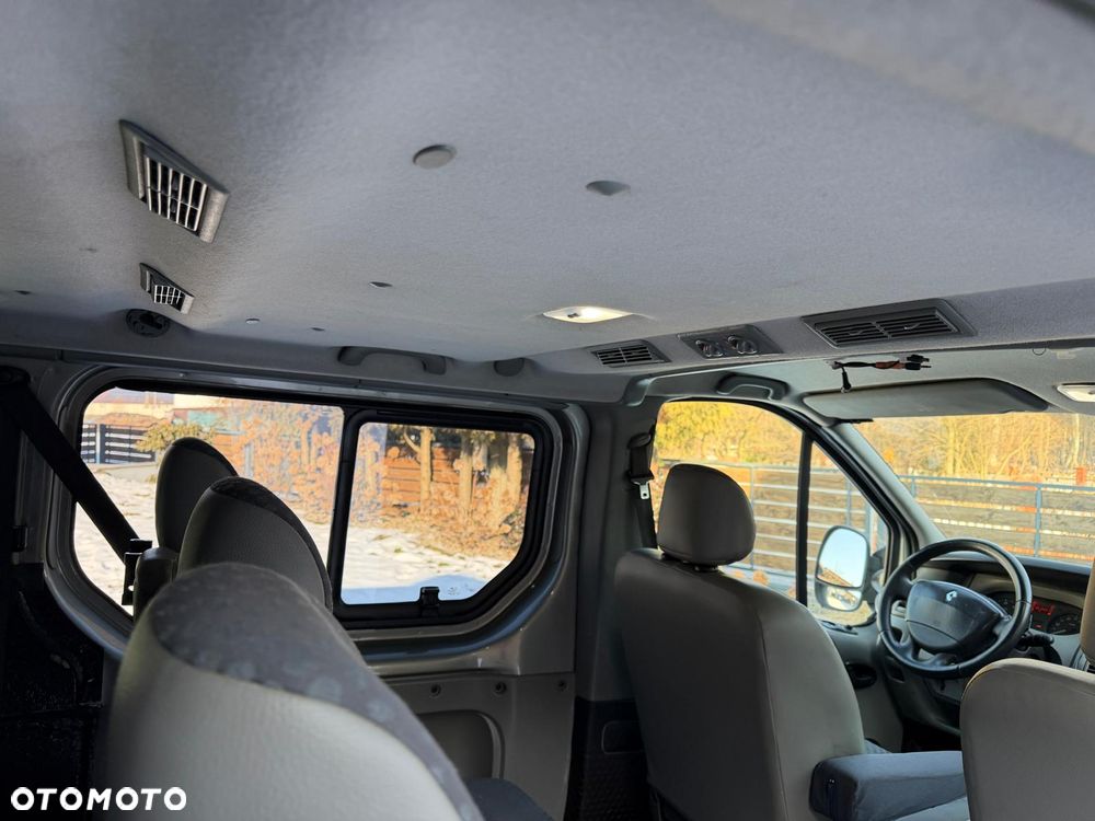 Renault Trafic L1H1 Passenger Lux - 12