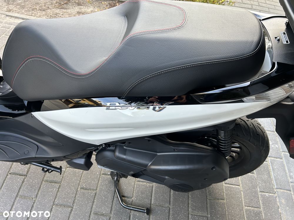 Piaggio Beverly - 8