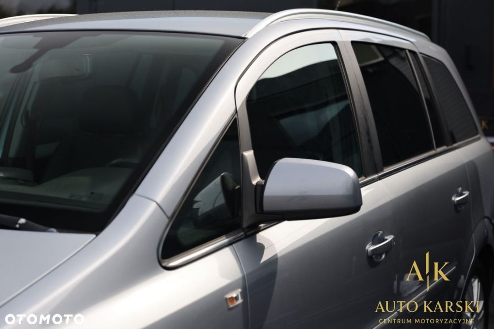 Opel Zafira - 13