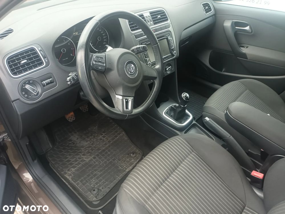 Volkswagen Polo 1.4 16V Highline Optimum - 5