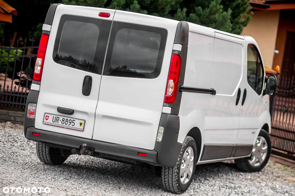 Renault Trafic - 10