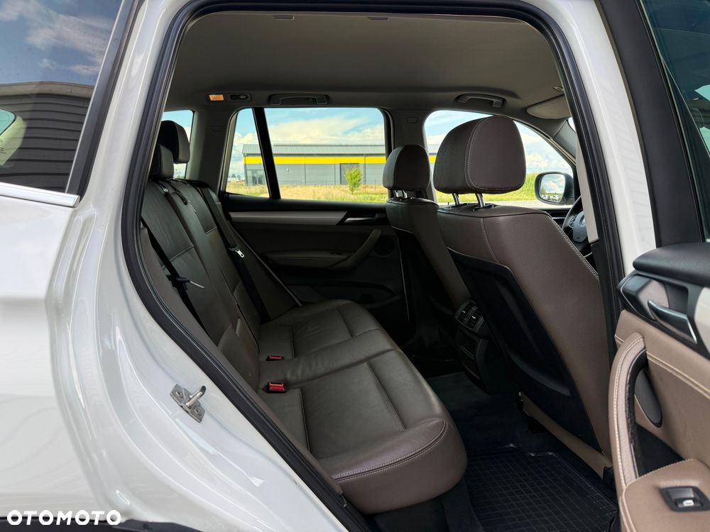 BMW X3 xDrive20d - 10