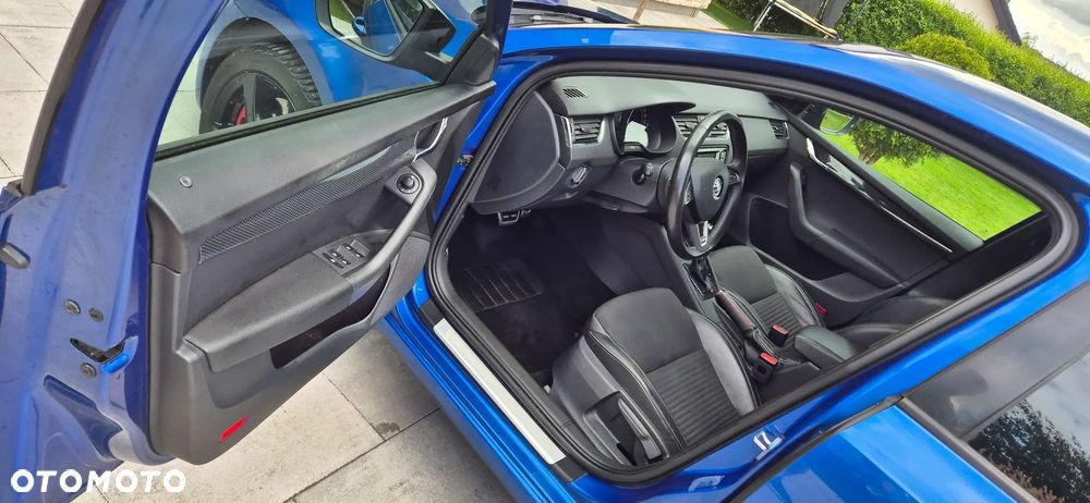 Skoda Octavia 2.0 TSI RS DSG - 14