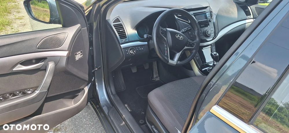 Hyundai i40 Kombi blue 1.7 CRDi Classic - 11