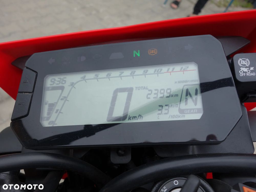 Honda CRF - 8