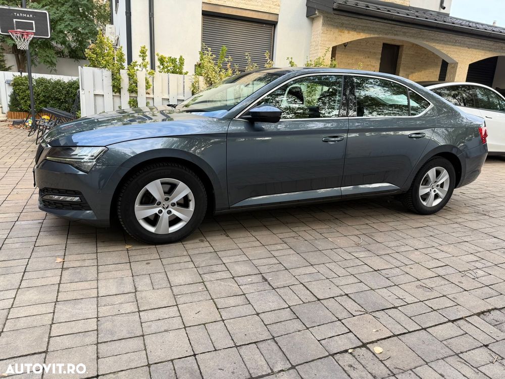 Skoda Superb 1.5 TSI ACT DSG Ambition - 5
