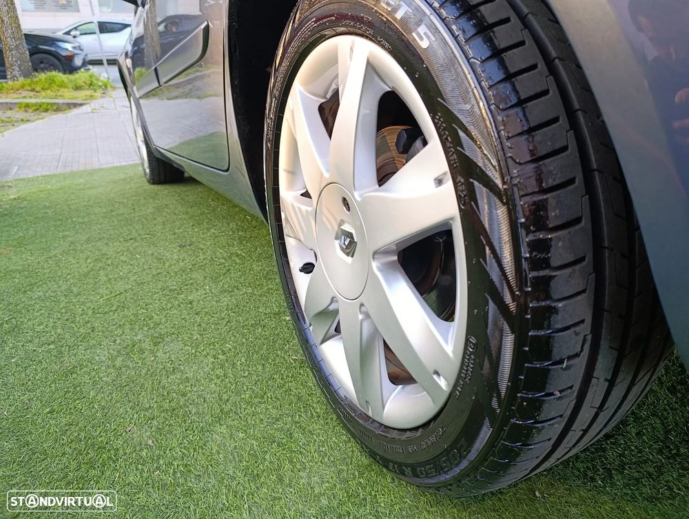 Renault Mégane Break 1.5 dCi Dynamique S - 13