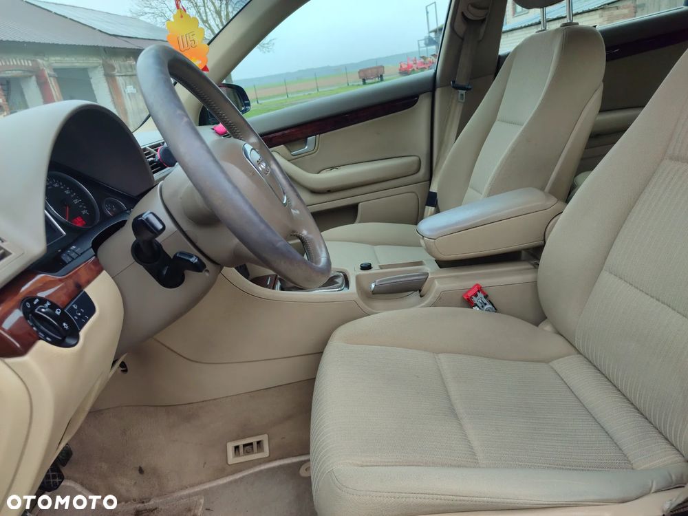 Audi A4 Avant 1.9 TDI - 14