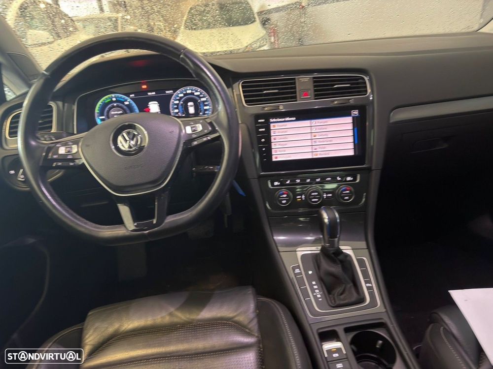 VW e-Golf AC/DC - 5