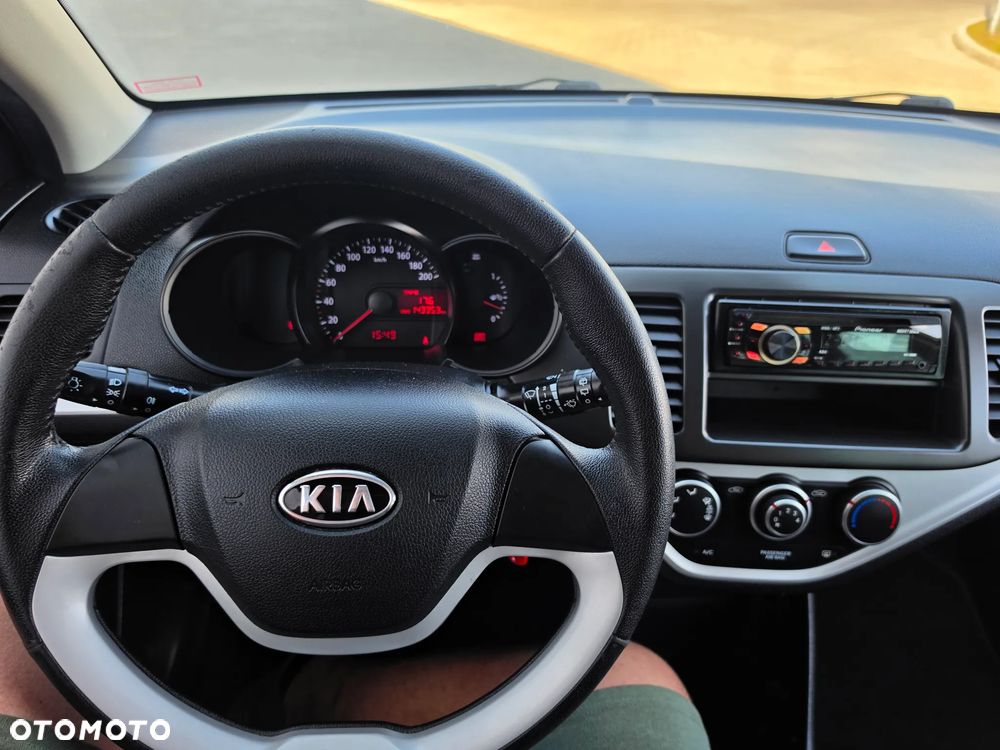 Kia Picanto 1.0 Attract - 11