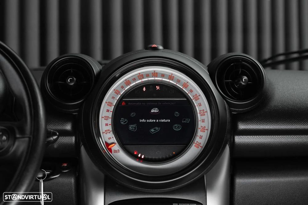 MINI Paceman Cooper D - 18