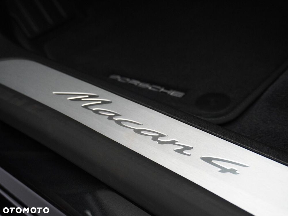Porsche Macan 4 100kWh - 23